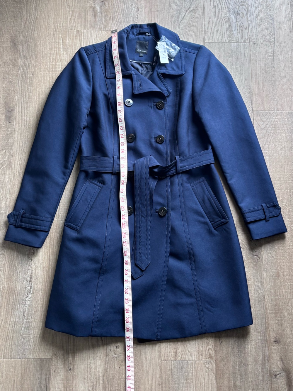 Reitmans Trench Coat with Belt in Navy - Picture 7 of 10